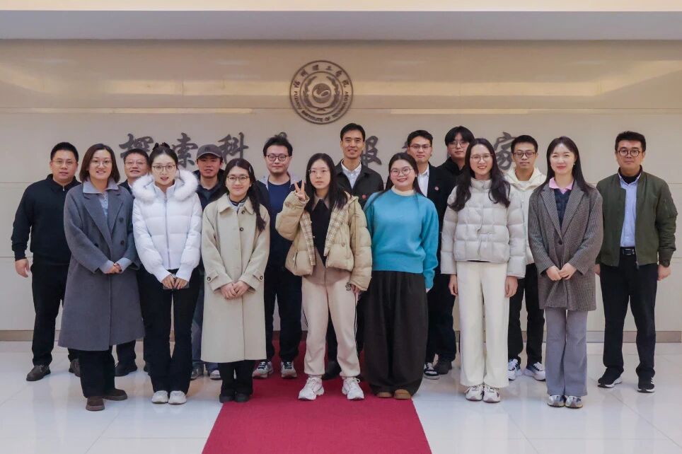 四川大学计算机学院师生代表到访福州理工学院开展参访交流